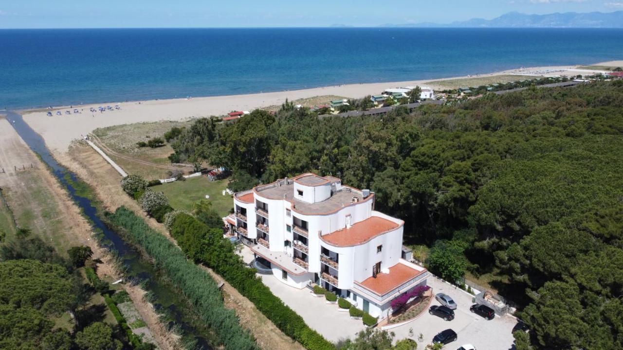 Parco Dei Principi Ξενοδοχείο Πέστουμ Εξωτερικό φωτογραφία